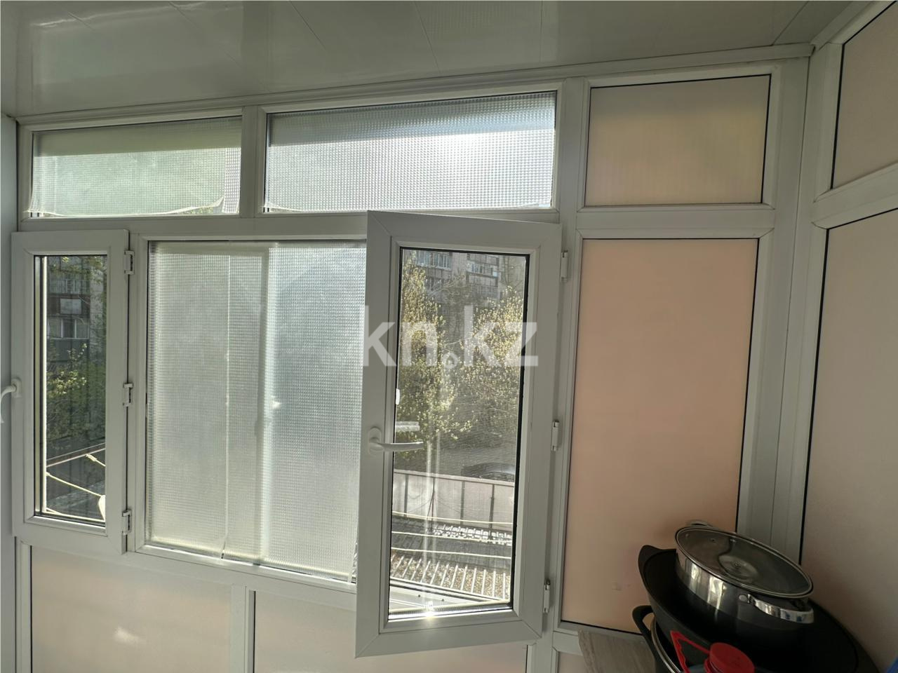 Продажа 3-комнатной квартиры, 48 м² - Продажа трехкомнатных квартир в панельном доме в Караганде фото 10 из 11