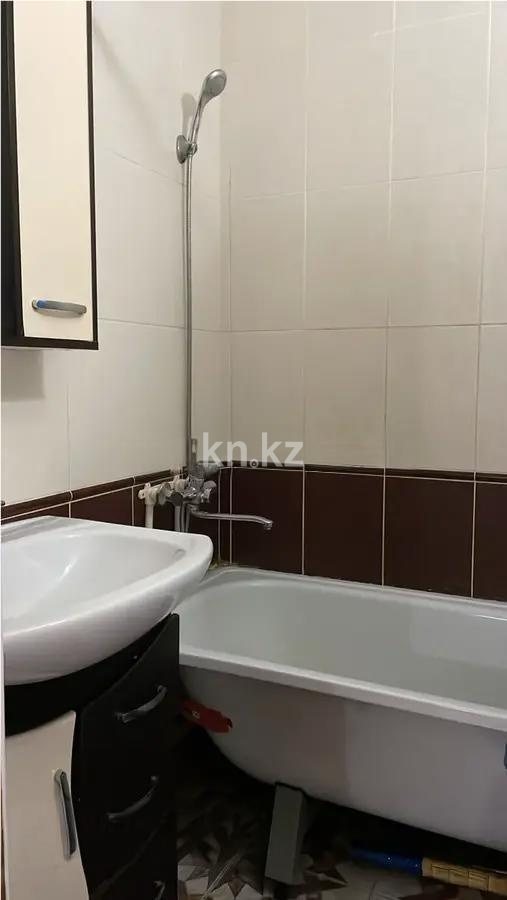 Продажа 2-комнатной квартиры, 54 м² - Продажа двухкомнатных квартир в Караганде - страница 2 фото 4 из 6