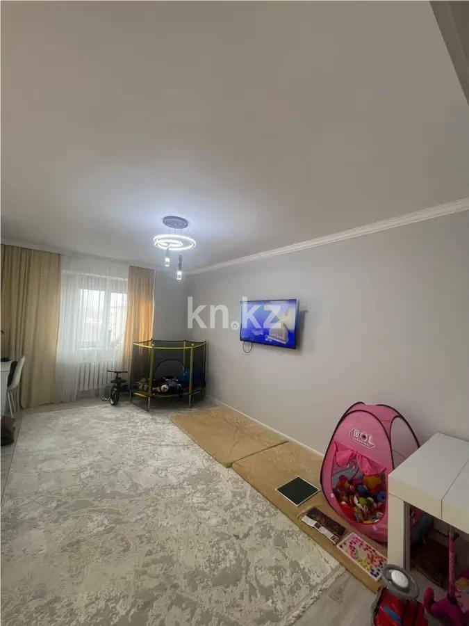 Продажа 2-комнатной квартиры, 70.4 м², пр. Богенбай батыра, дом  24/1 в Астане