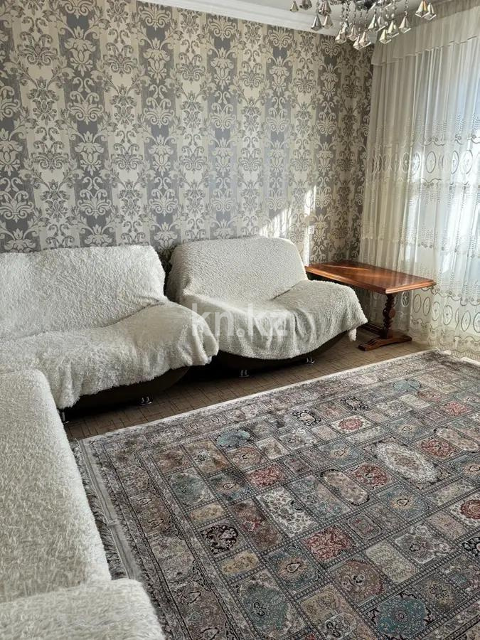 Продажа 3-комнатной квартиры, 63 м², мкр-н Степной-4, дом  24 - Продажа жилой и коммерческой недвижимости в Караганде фото 1 из 6