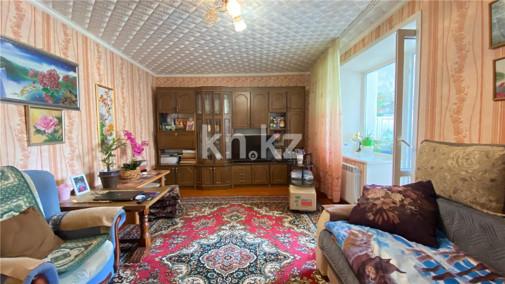 Продажа 2-комнатной квартиры, 74 м², ул. Гапеева - Продажа  двухкомнатных квартир в Караганде фото 2 из 10