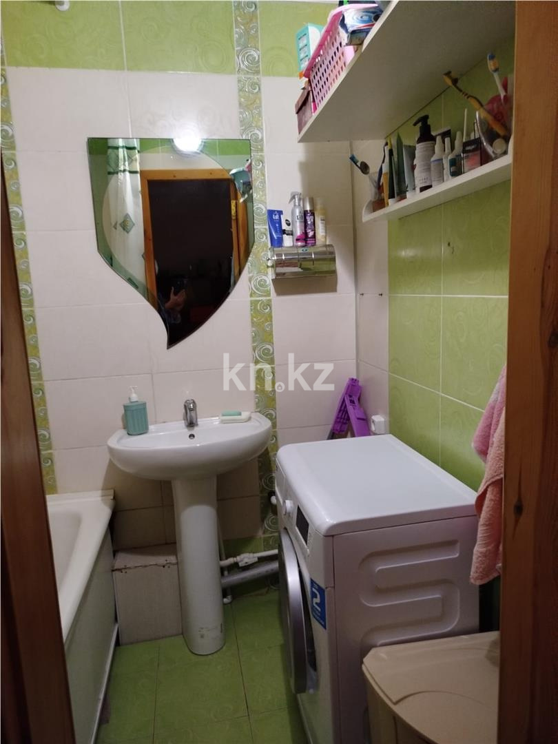 Продажа 3-комнатной квартиры, 58 м², ул. Аманжолова - Продажа квартир в Караганде фото 4 из 6