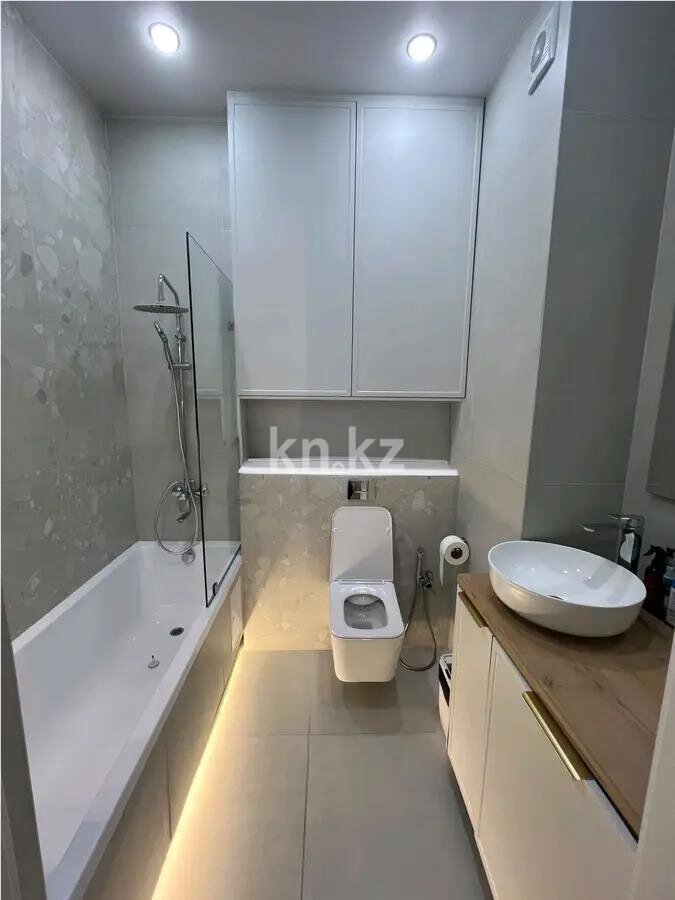 Продажа 2-комнатной квартиры, 65 м² в Астане - фото 4