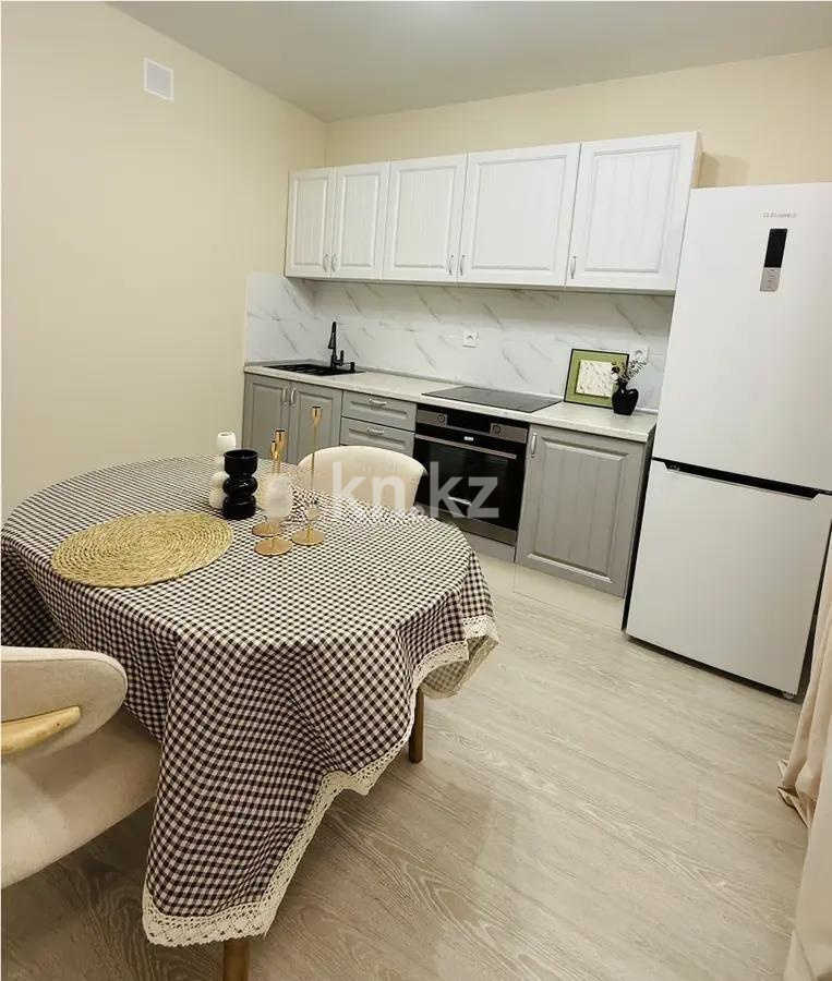 Продажа 1-комнатной квартиры, 42.5 м² - Продажа зданий в Усть-Каменогорске фото 2 из 4