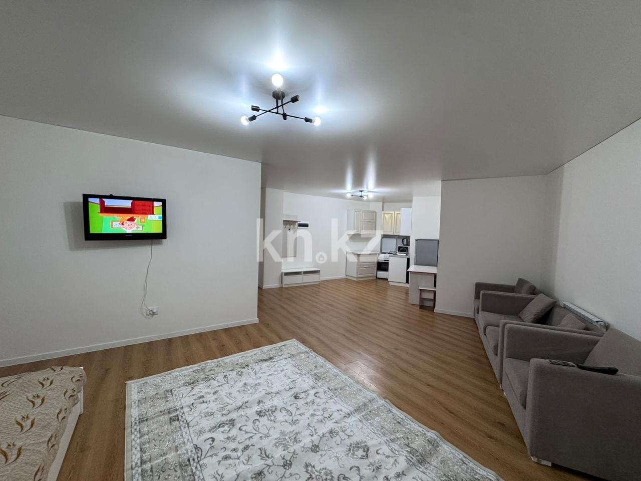 Аренда 2-комнатной квартиры, 72 м² - Аренда двухкомнатных квартир помесячно в Астане фото 3 из 10