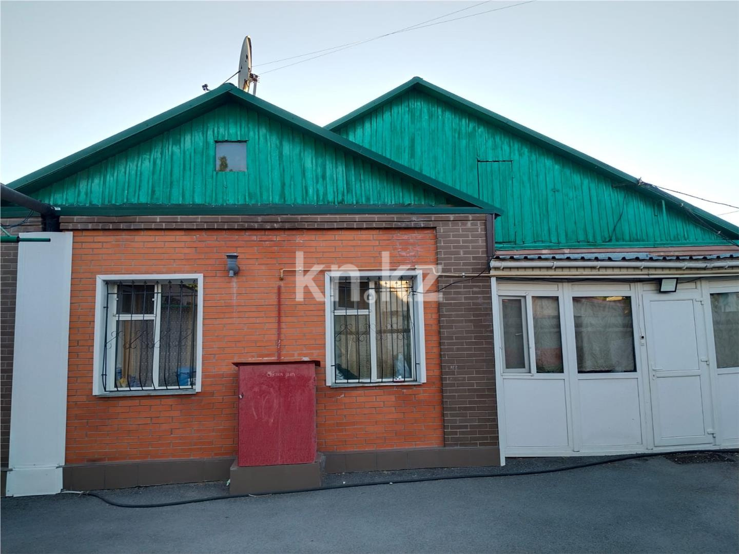 Продажа 4-комнатного дома, 124 м² - Продажа домов, коттеджей в Казахстане - страница 2 фото 2 из 17