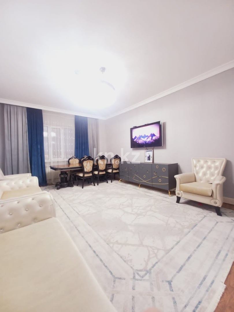 Продажа 3-комнатной квартиры, 109 м², пр. Абая, дом  10 - Продажа квартир в Астане фото 1 из 19