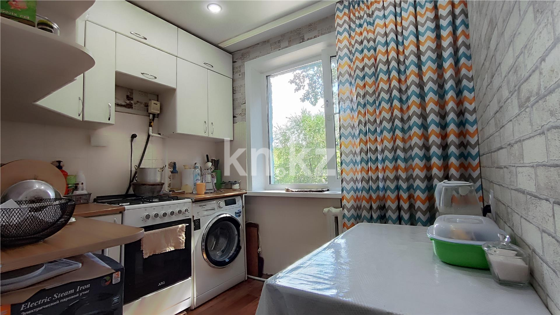 Продажа 3-комнатной квартиры, 62 м², 14 мкр. в Караганде - фото 9