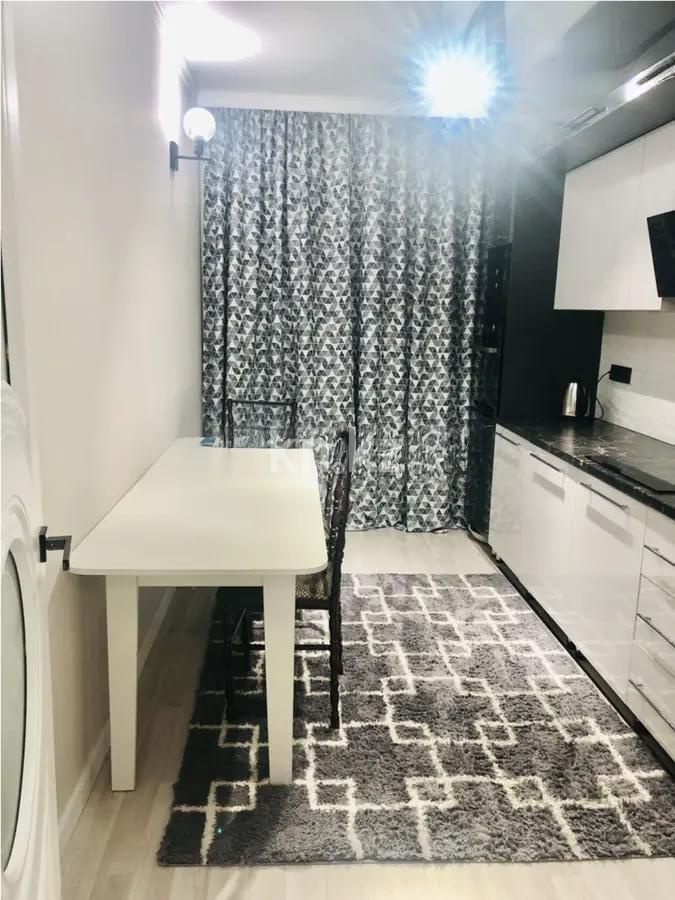 Продажа 3-комнатной квартиры, 78 м², ул. Кабдолова, дом  14 в Алматы - фото 4