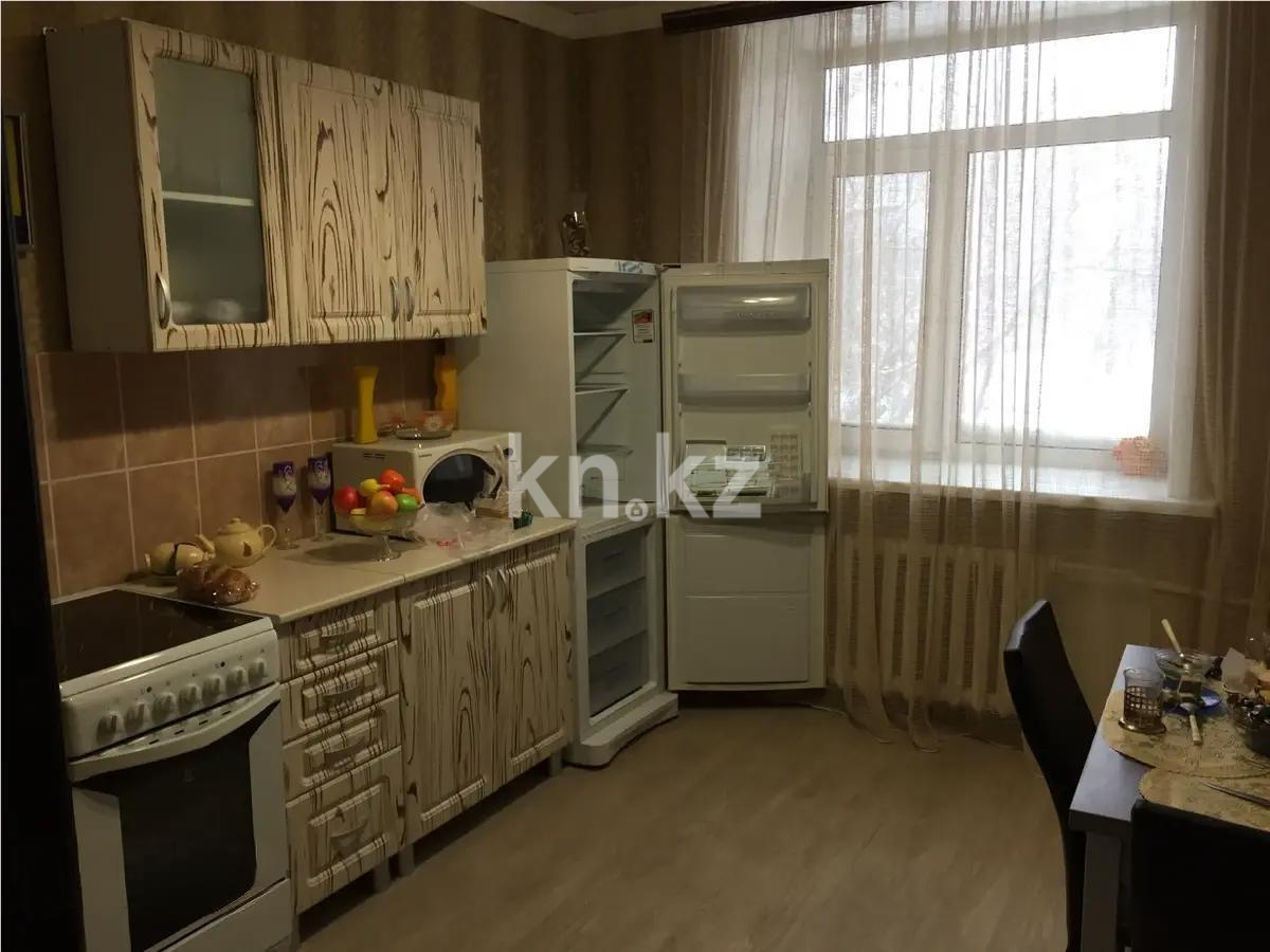 Продажа 3-комнатной квартиры, 60 м² - Продажа квартир в районе Михайловка в Караганде фото 3 из 5