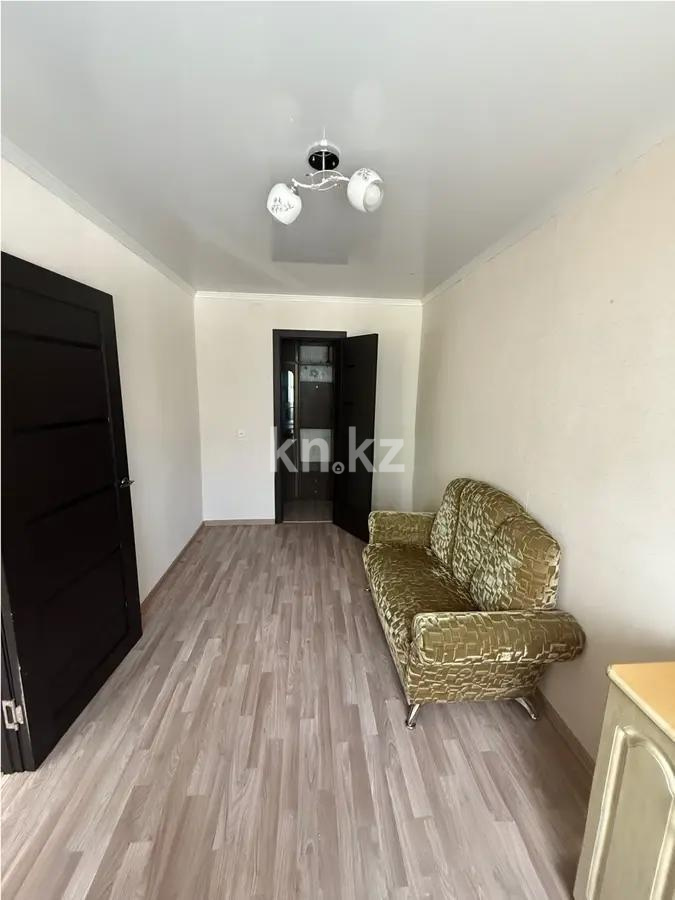 Продажа 2-комнатной квартиры, 42 м², мкр-н 16, дом  37 - Продажа квартир в Караганде без посредников с фото фото 1 из 5