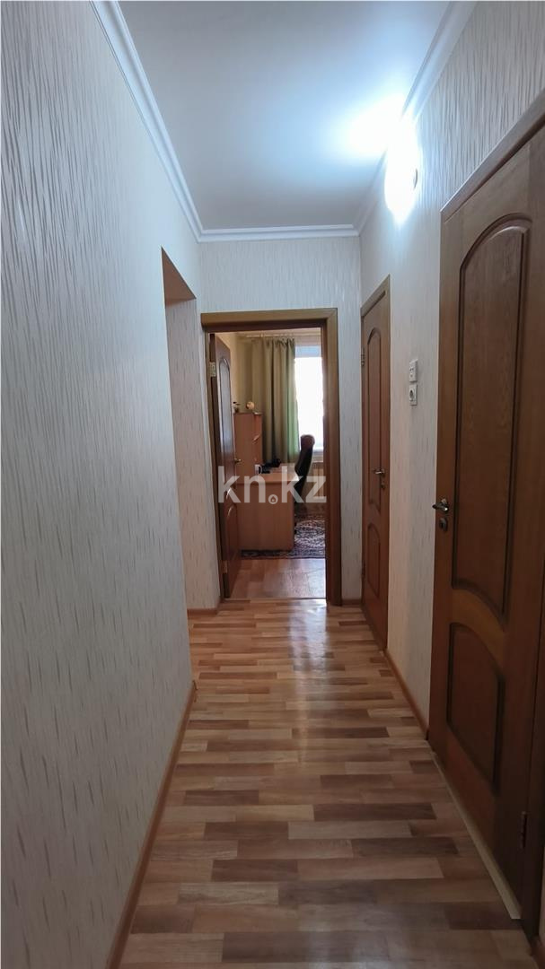 Продажа 3-комнатной квартиры, 59 м² - Продажа трехкомнатных квартир на Юго-Востоке Караганды - страница 3 фото 13 из 18