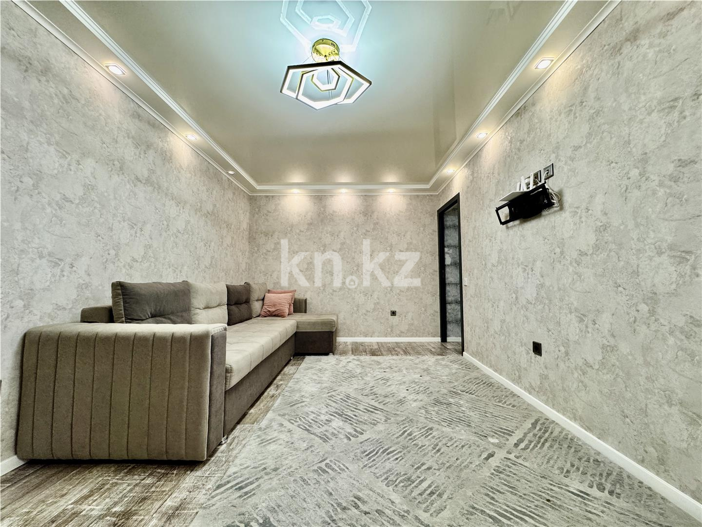 Продажа 2-комнатной квартиры, 44 м², ул. Мустафина, дом  3 в Караганде - фото 8