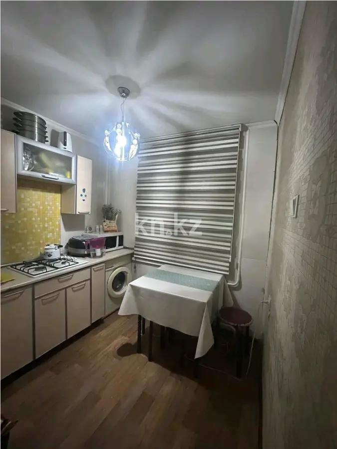 Продажа 1-комнатной квартиры, 30 м², 6 мкр., дом  26а в Алматы - фото 2