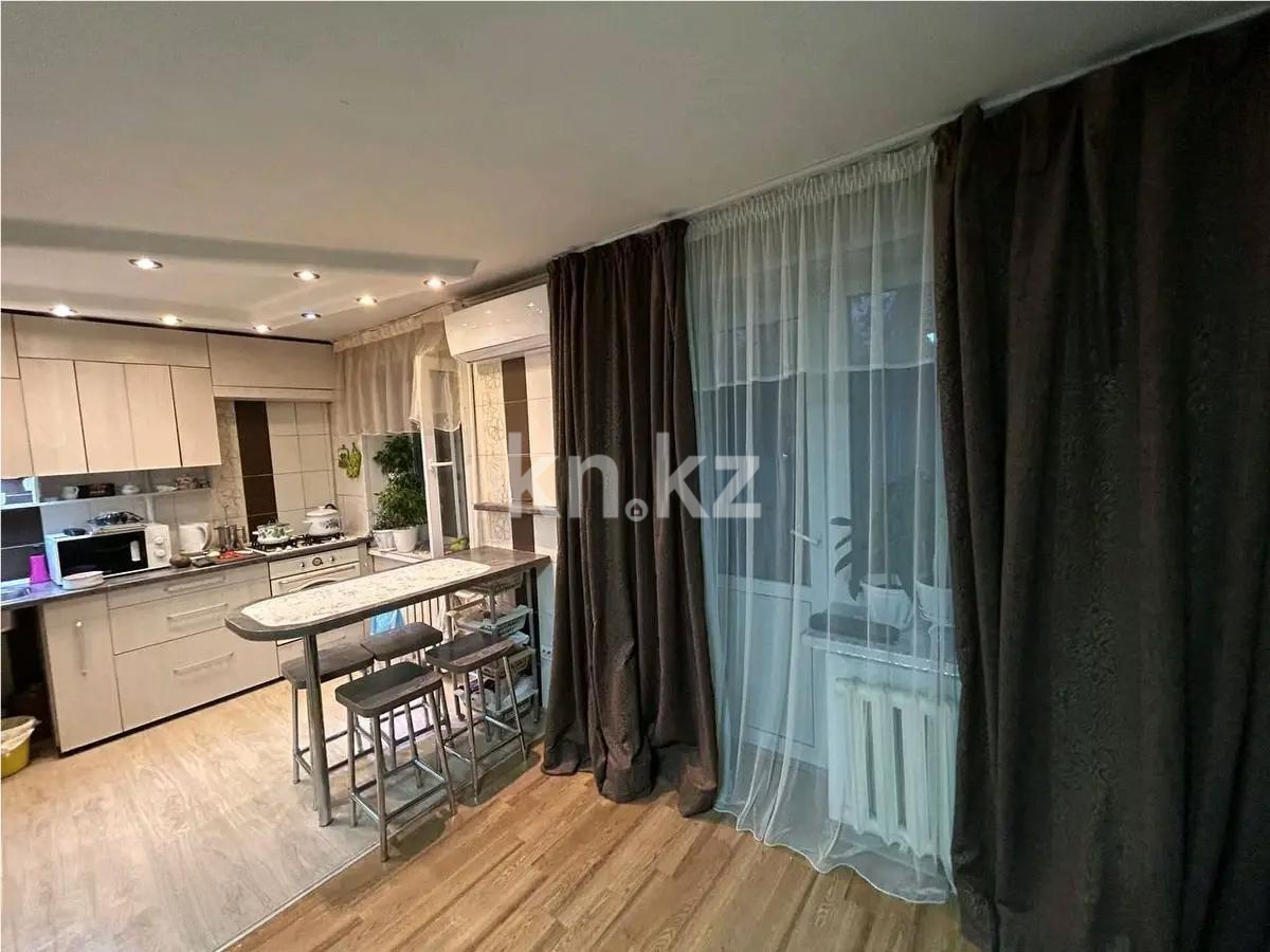 Продажа 3-комнатной квартиры, 58.7 м², ул. Жарокова, дом  217 - Продажа  трехкомнатных квартир в Алматы без посредников фото 1 из 3