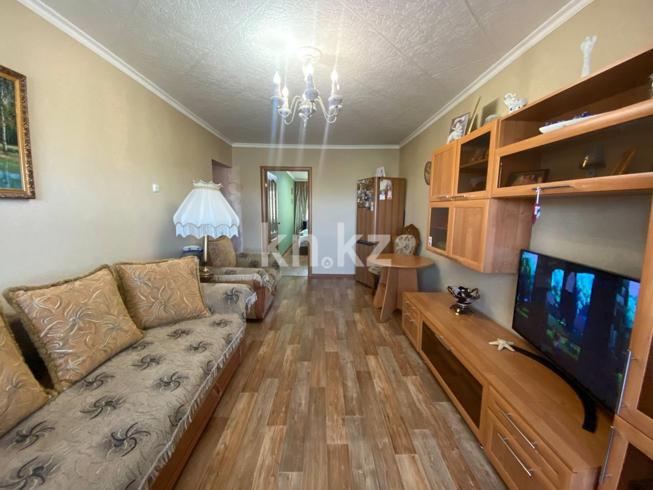 Продажа 2-комнатной квартиры, 47 м², мкр-н 22, дом  16 - Продажа квартир в Караганде фото 1 из 9