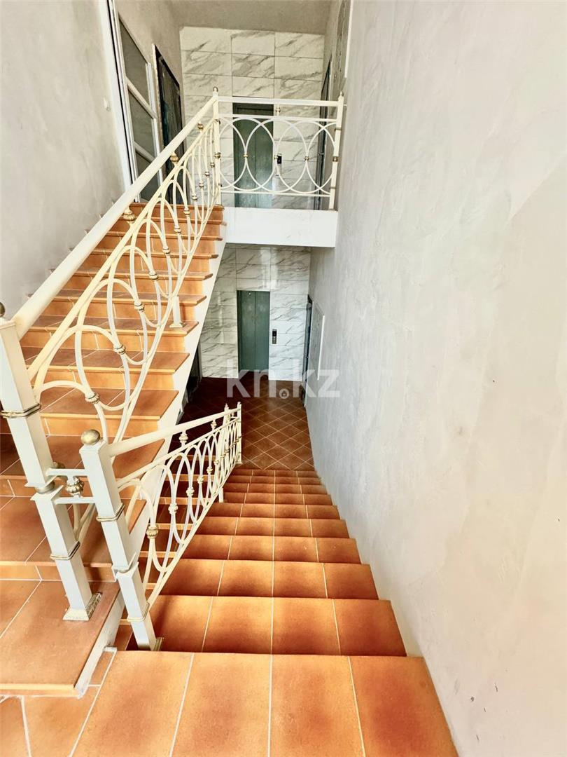 Продажа 3-комнатной квартиры, 72 м², мкр-н Алтын Арка - Продажа  трехкомнатных квартир в Караганде фото 12 из 15