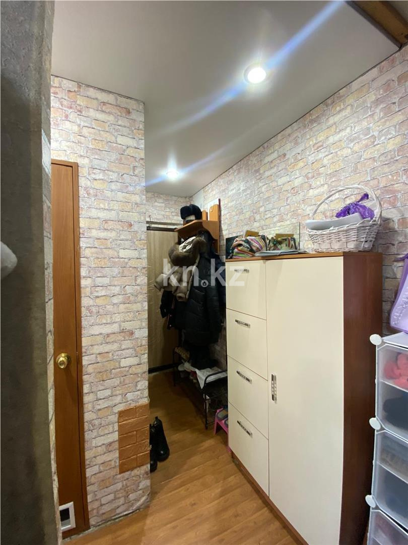 Продажа 3-комнатной квартиры, 47 м², ул. Университетская - Продажа квартир в Караганде фото 10 из 11