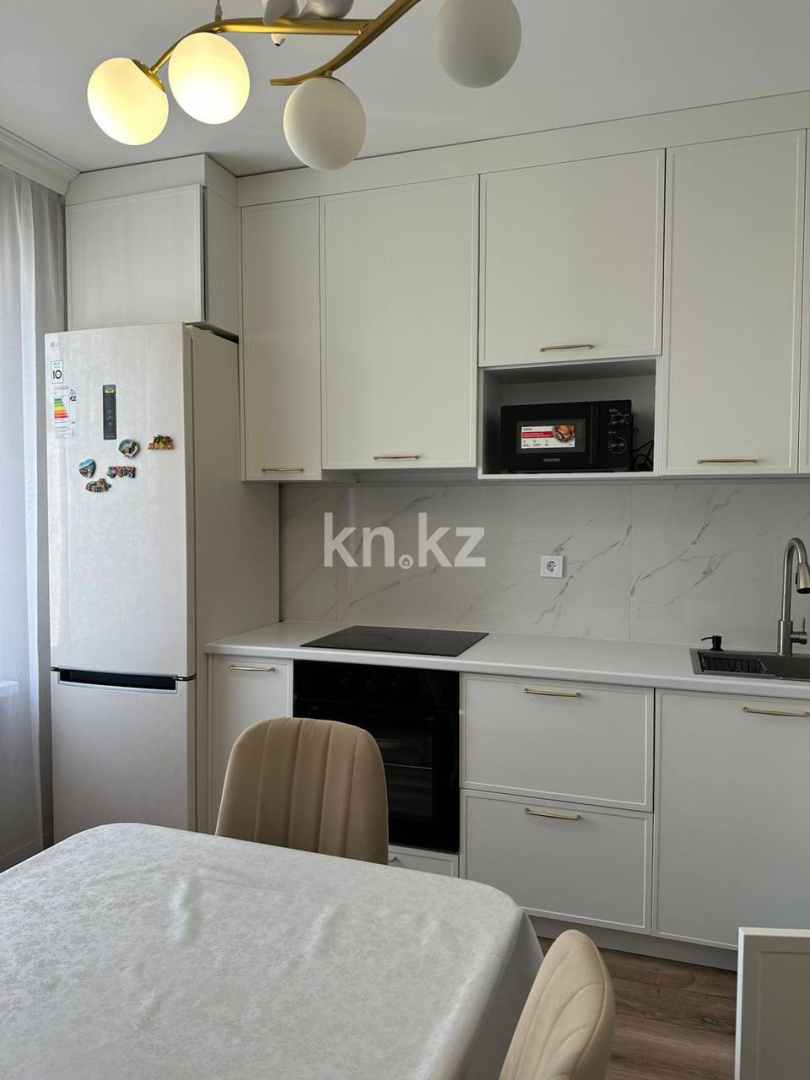 Аренда 2-комнатной квартиры, 62 м² - Аренда двухкомнатных квартир помесячно в Казахстане фото 2 из 10