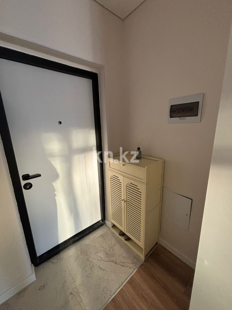 Аренда 1-комнатной квартиры, 32 м², ул. Толе би, дом  28/1 - Аренда жилой и коммерческой недвижимости в Астане фото 8 из 10