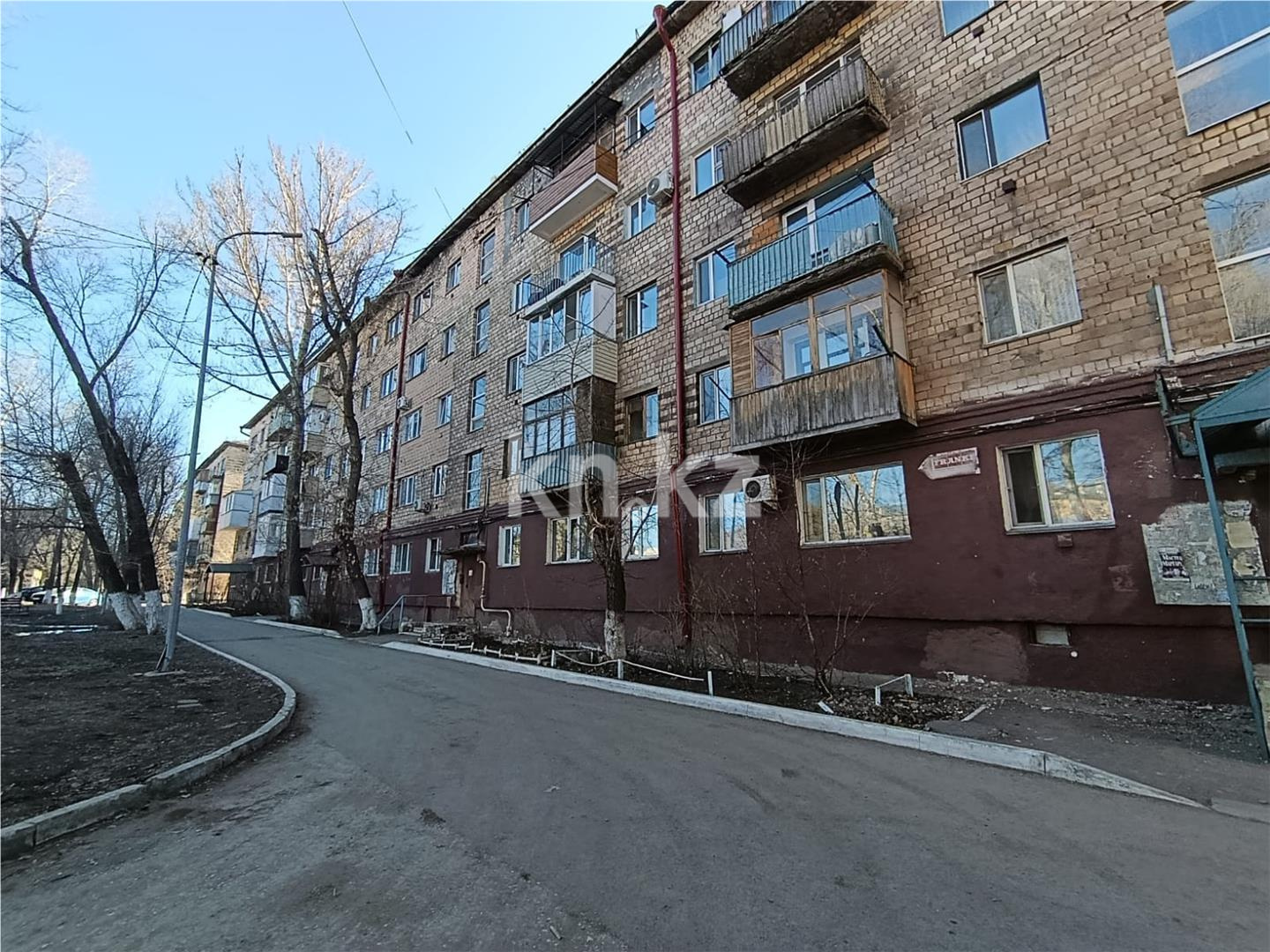Продажа 2-комнатной квартиры, 43 м² - Продажа двухкомнатных квартир в кирпичном доме в Караганде - страница 10 фото 17 из 17