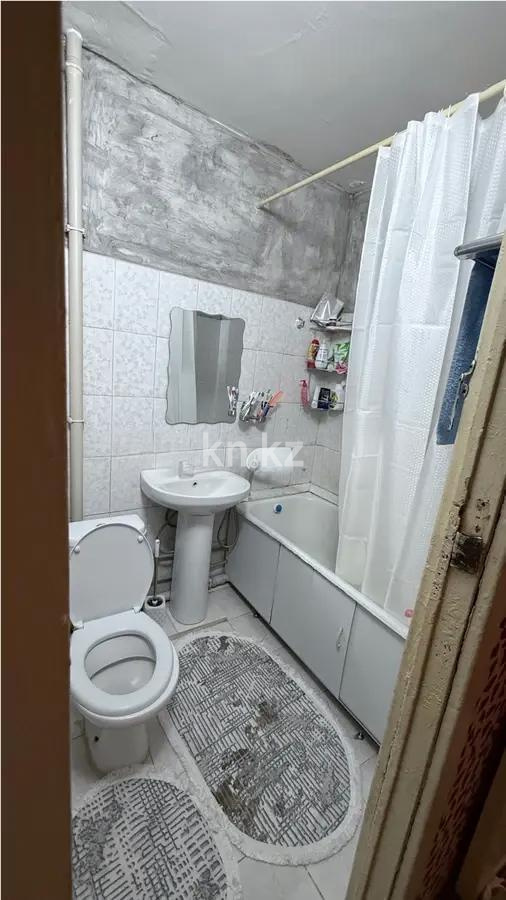 Продажа 2-комнатной квартиры, 47 м², мкр-н 3, дом  24 в Алматы - фото 4