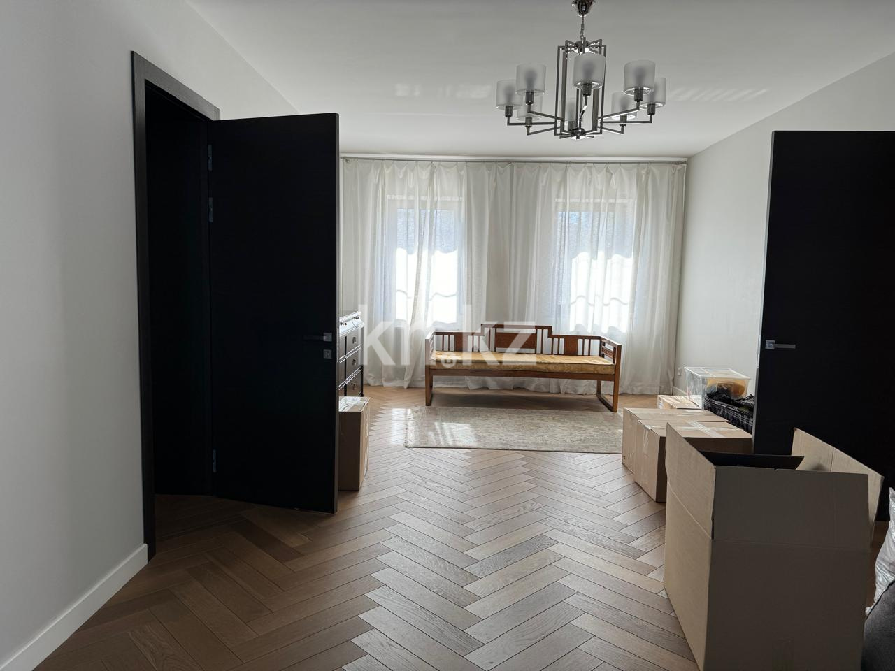 Аренда 5-комнатного дома, 380 м², Кыз Жибек, дом  18 - Аренда домов в Астане фото 6 из 40