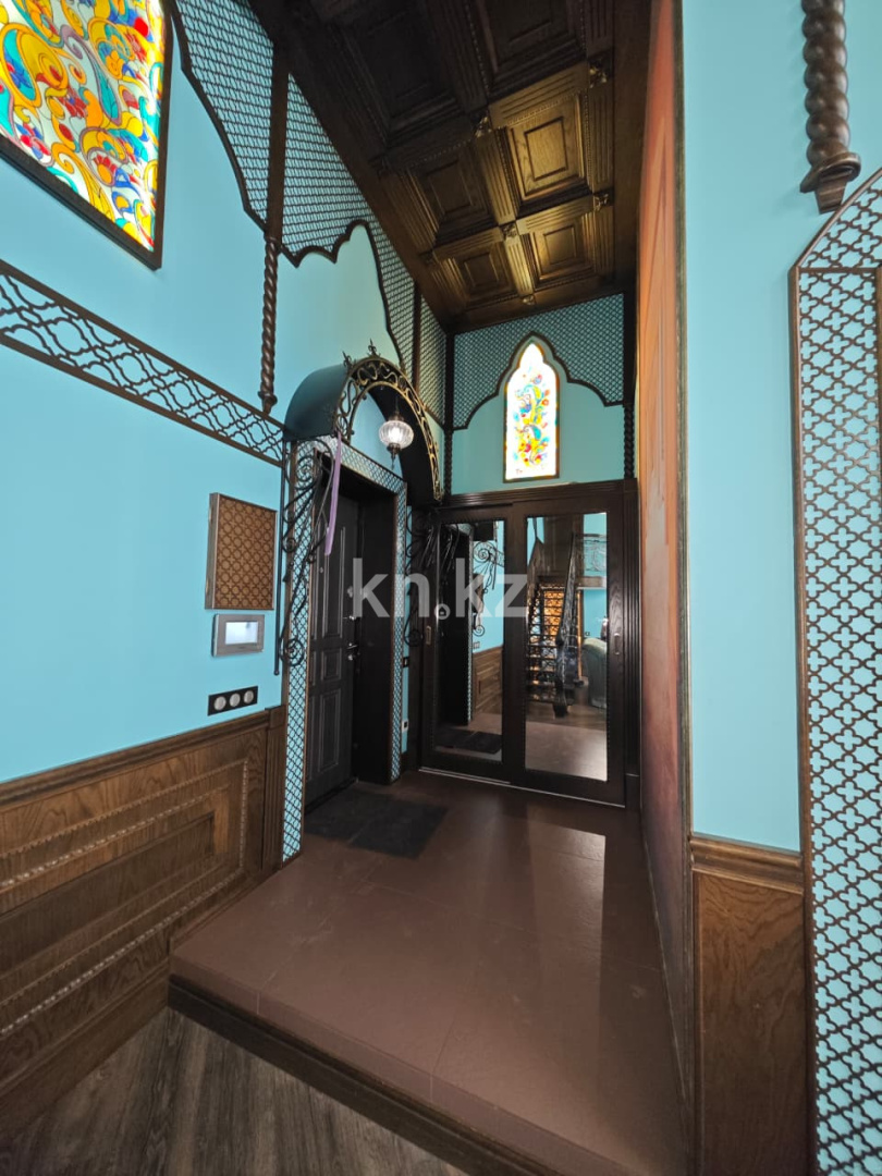 Продажа 3-комнатной квартиры, 96 м², ул. Ержанова, дом  18/6 - Продажа квартир в Караганде с фото фото 3 из 23