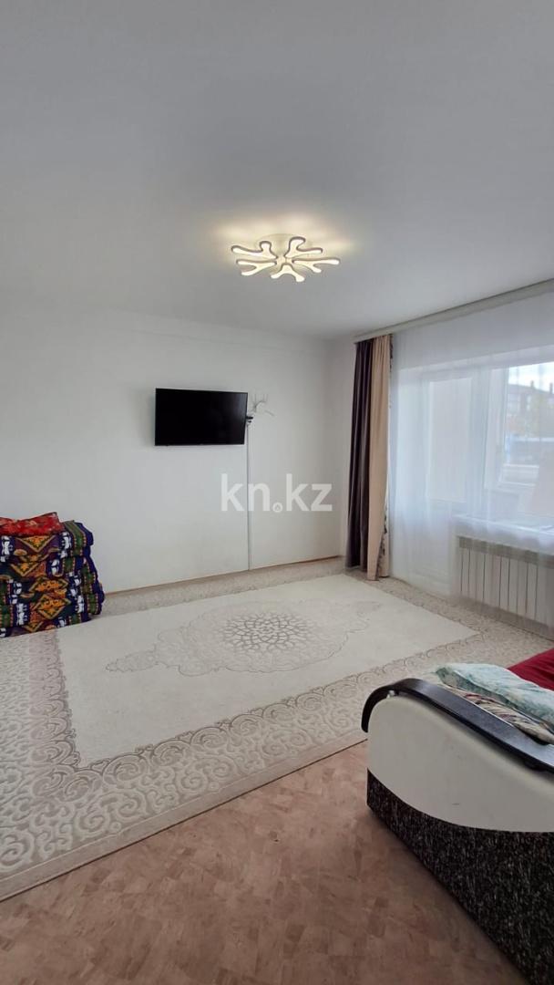Продажа 1-комнатной квартиры, 46.5 м², мкр-н Кунаева - Продажа и аренда недвижимости в Уральске фото 1 из 15