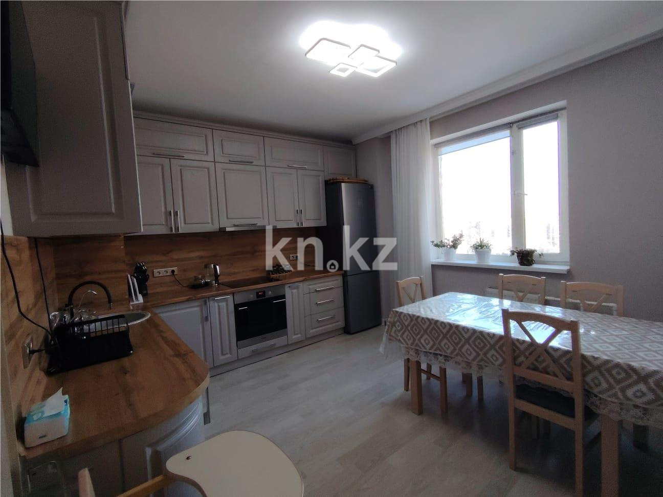 Продажа 3-комнатной квартиры, 81 м² в Караганде - фото 9