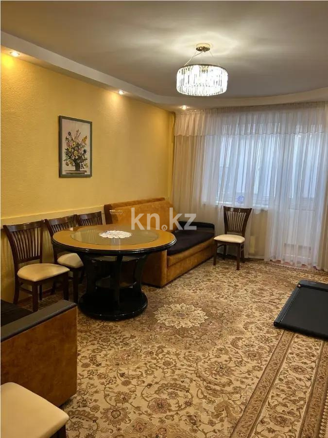 Продажа 3-комнатной квартиры, 70 м², ул. Толе би, дом  12 в Алматы - фото 3