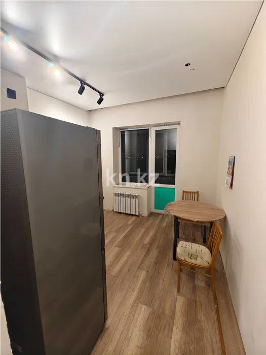 Продажа 2-комнатной квартиры, 68 м², ул. Акжан, дом  12 в Астане - фото 3