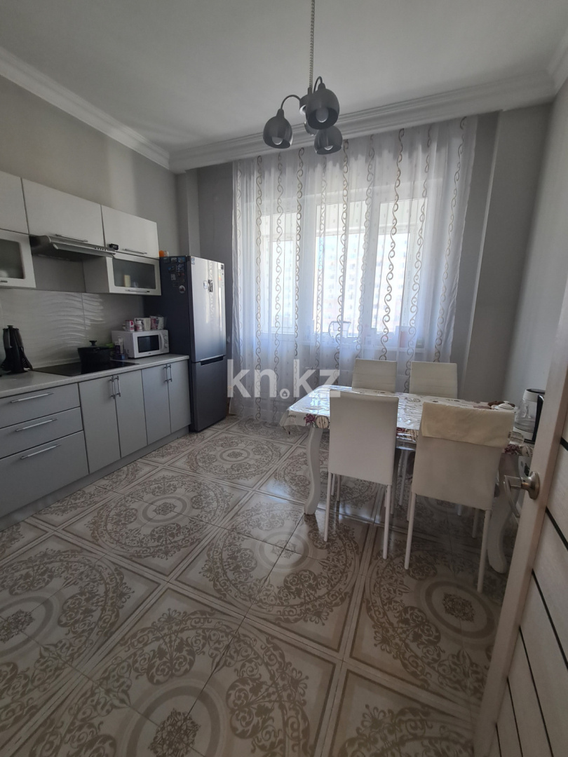 Продажа 3-комнатной квартиры, 82 м², пр. Мангилик Ел, дом  24 - ул. Алматы в Астане - фото 3