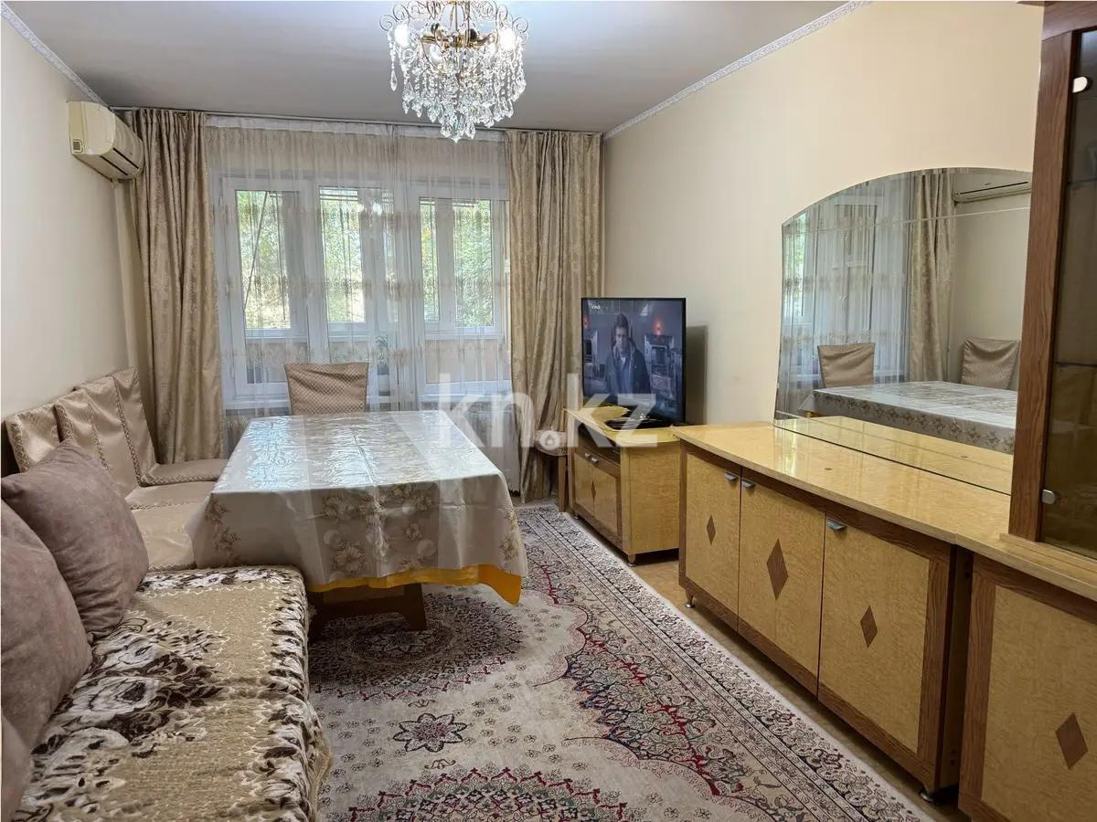 Продажа 3-комнатной квартиры, 59 м², ул. Досмухамедова, дом  9 - Продажа квартир в Алматы фото 1 из 6