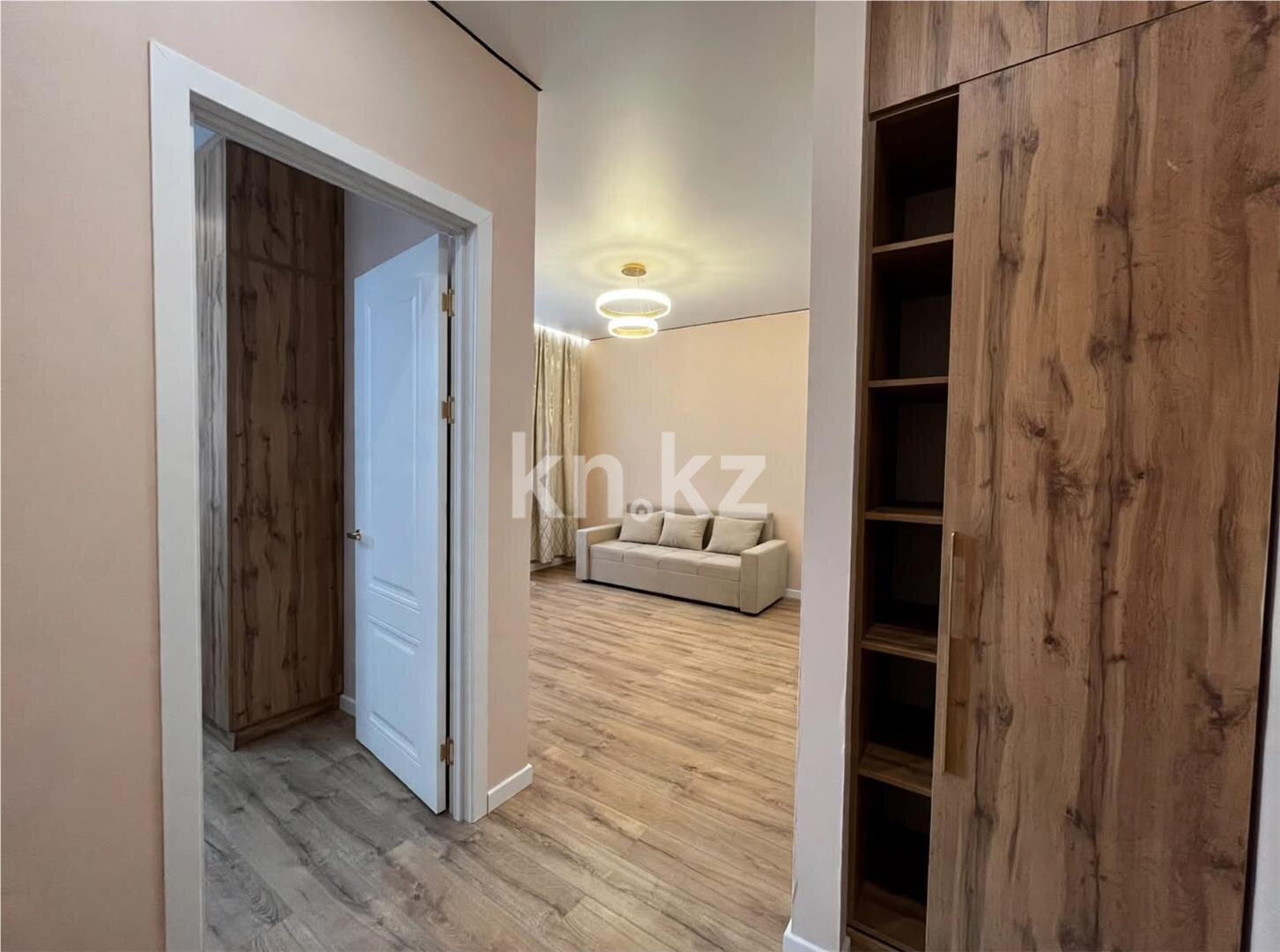 Продажа 2-комнатной квартиры, 35.8 м² в Астане - фото 2