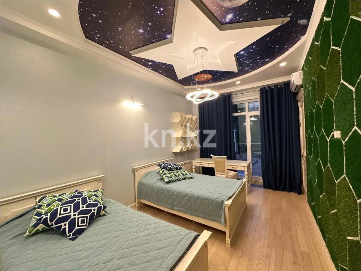 Продажа 4-комнатной квартиры, 215 м², ул. Мерген, дом  91/1 в Алматы - фото 4