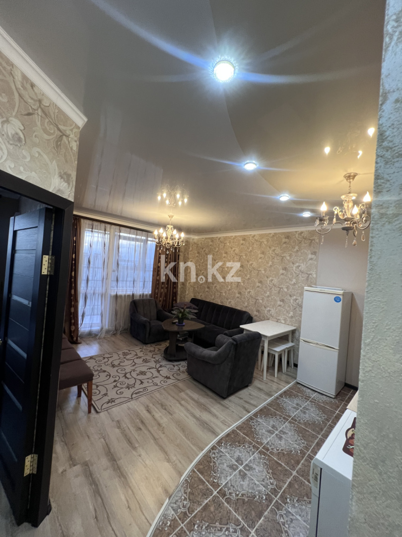 Аренда 2-комнатной квартиры, 50 м², пр. Республики, дом  42 - Аренда  двухкомнатных квартир помесячно в Караганде фото 8 из 25