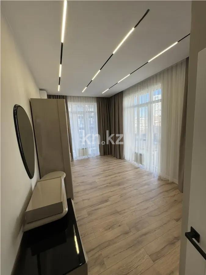 Продажа 3-комнатной квартиры, 92 м², ул. Жандосова, дом  108/1 в Алматы