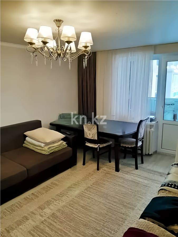 Продажа 3-комнатной квартиры, 65 м², мкр-н Мамраева (Восток-5), дом  3 - Продажа квартир в Караганде фото 1 из 9