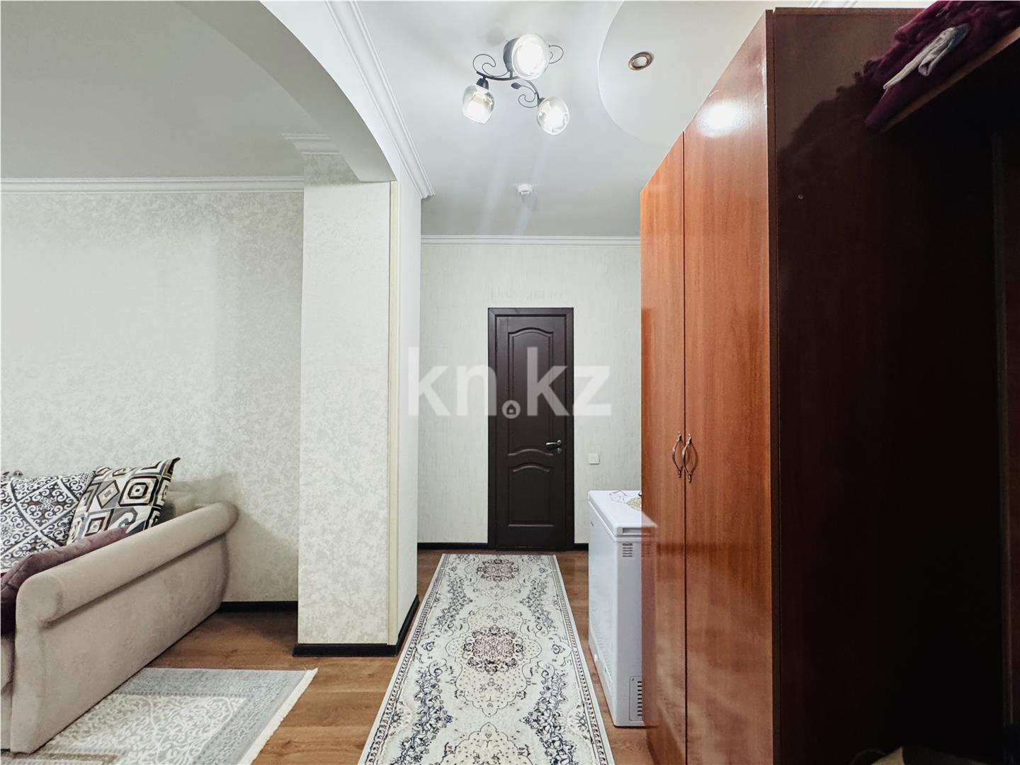 Продажа 3-комнатной квартиры, 58 м², ул. Кордай в Астане - фото 10
