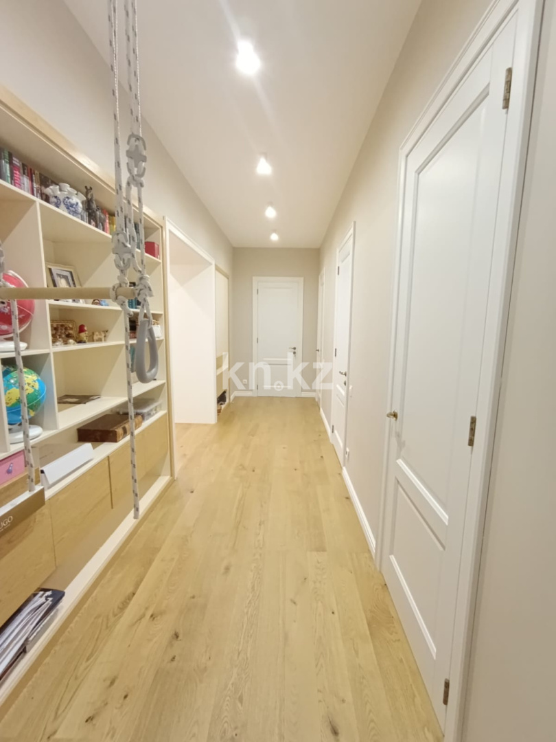 Аренда 4-комнатной квартиры, 175 м², ул. Карашаш Ана, дом  21 - Продажа квартир в Балхаше фото 16 из 40