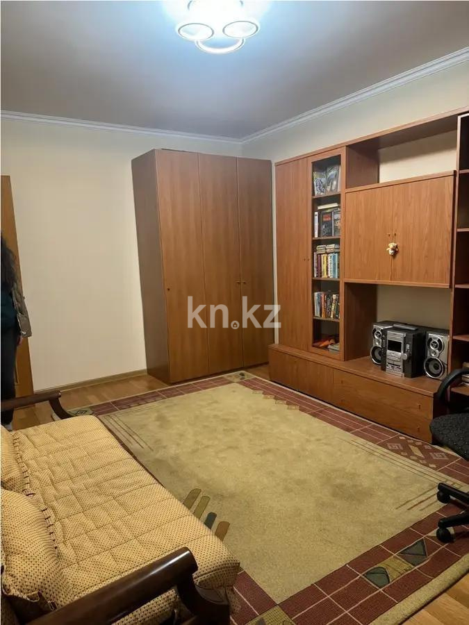 Продажа 3-комнатной квартиры, 96.8 м², ул. Чайковского, дом  178 - Продажа  двухкомнатных, трехкомнатных квартир в Алматы без посредников с фото фото 1 из 8