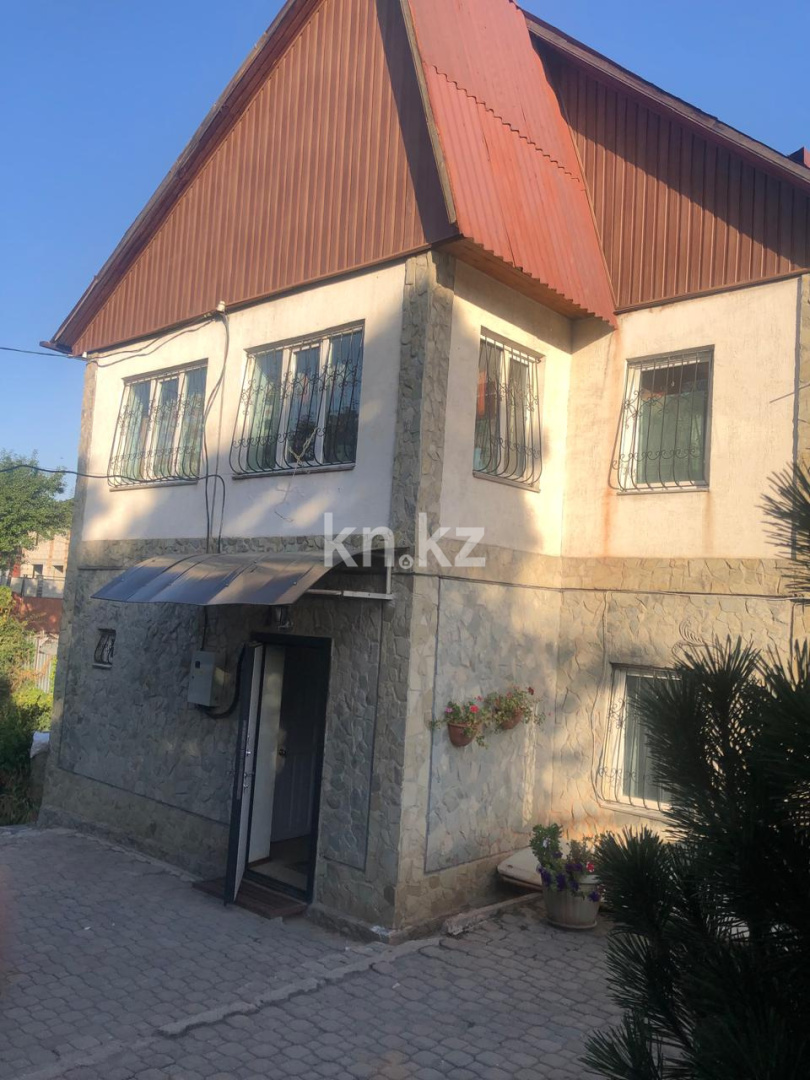 Продажа 4-комнатного дома, 100 м² - Продажа четырехкомнатных домов, коттеджей от собственников в Алматы фото 1 из 1