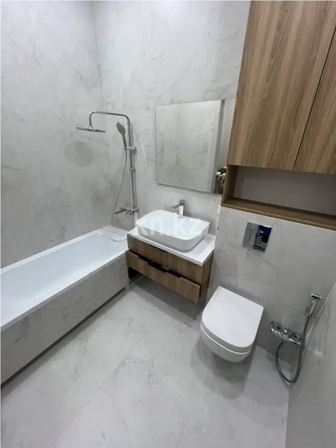 Продажа 2-комнатной квартиры, 46 м², пр. Райымбека, дом  348/1 в Алматы - фото 4