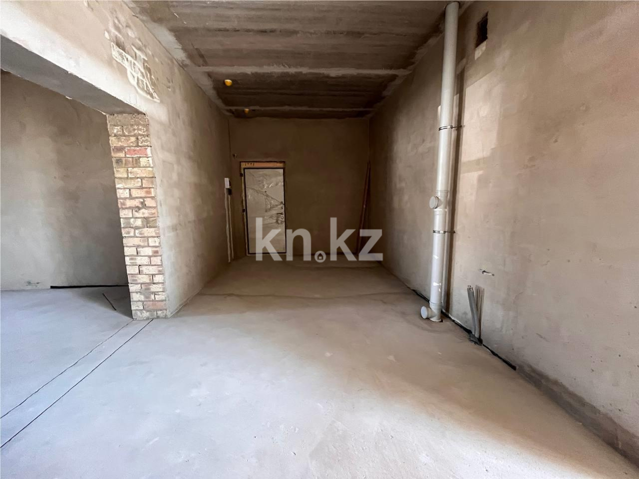 Продажа 2-комнатной квартиры, 75 м², ул. Муканова - Продажа квартир в Караганде фото 1 из 23
