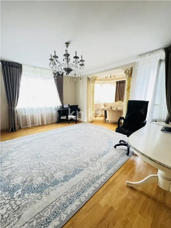 Продажа 4-комнатной квартиры, 146.2 м² в Алматы