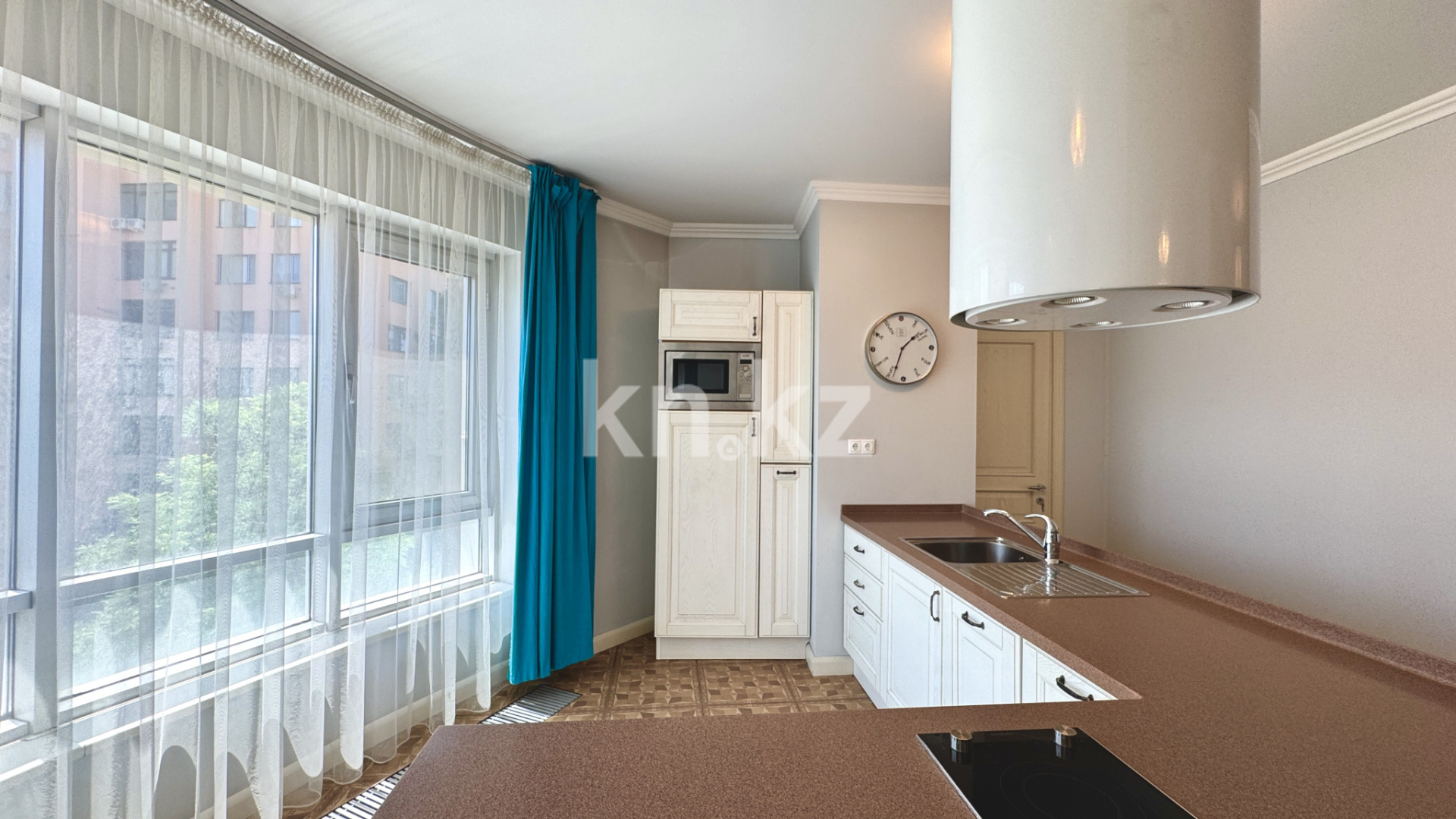 Продажа 2-комнатной квартиры, 87 м², Достык в Алматы - фото 5