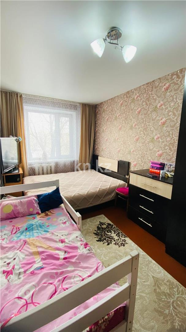 Продажа 3-комнатной квартиры, 63 м² - Недвижимость в Караганде - страница 3 фото 2 из 10