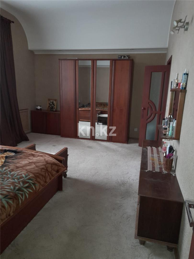 Продажа 10-комнатного дома, 560 м², ул. Байсеитовой - Продажа домов, коттеджей в Темиртау фото 8 из 25