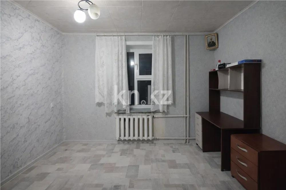 Продажа 3-комнатной квартиры, 65 м² - Продажа квартир в Шахтинске фото 2 из 4